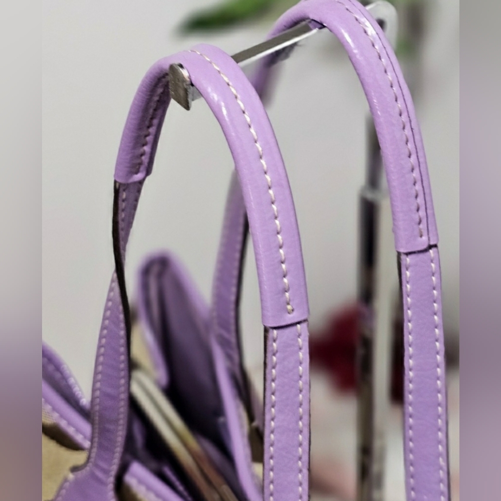 💜COACH Monogram/Leather Shoulder bag💜 EUC - Picture 10 of 12